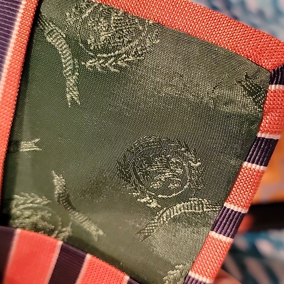 Dual Patterned Tie - Picture 9 of 9